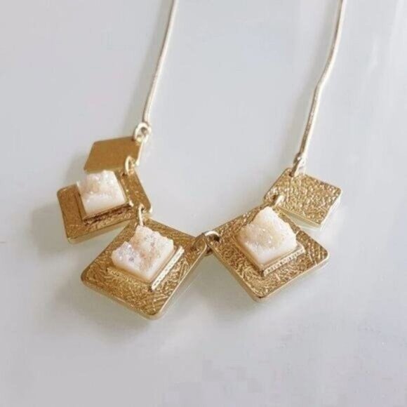 Hammered Gold Necklace Squares raw stone inset New with Tags - Picture 13 of 15